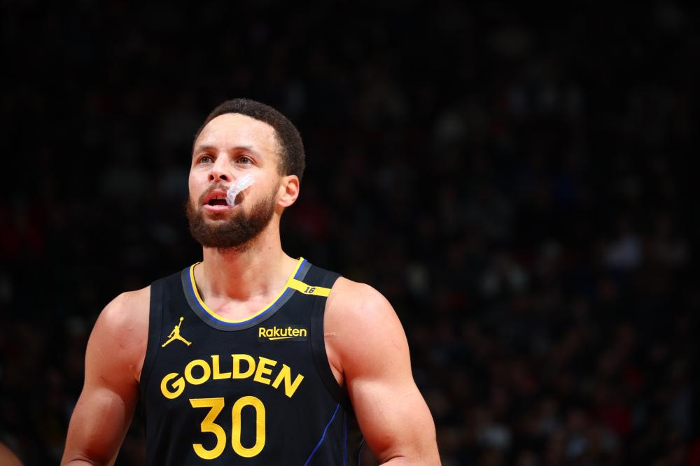 驱使着这位 驱使着这位