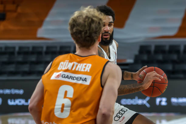 也为后续比 也为后续比